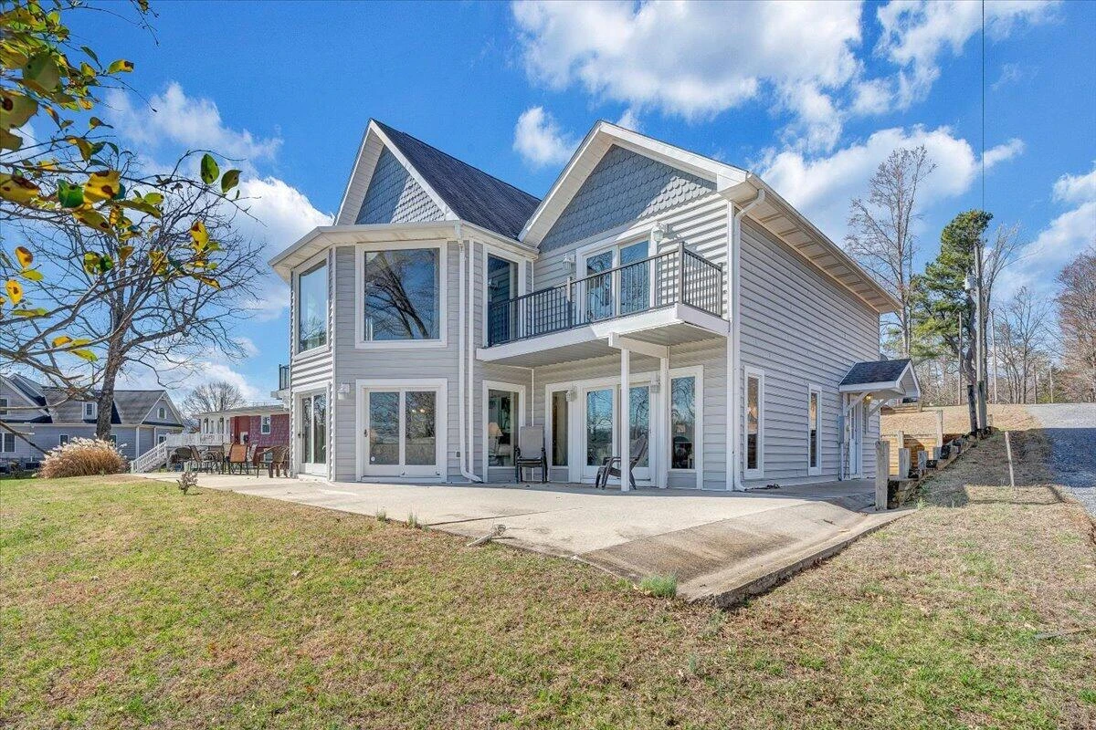 312 Spring DR - Photo 65