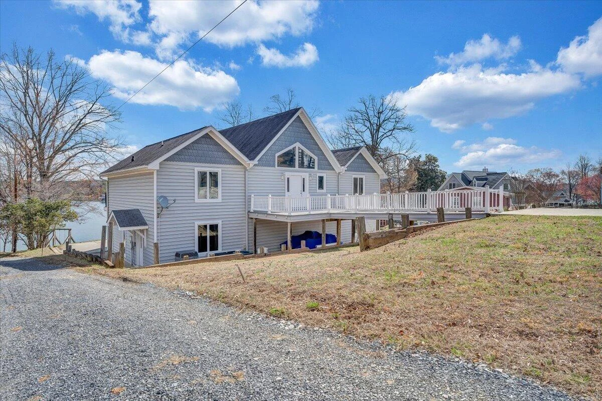 312 Spring DR - Photo 67