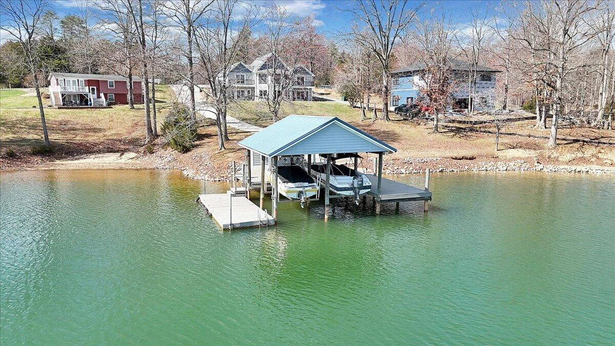 312 Spring DR - Photo 86