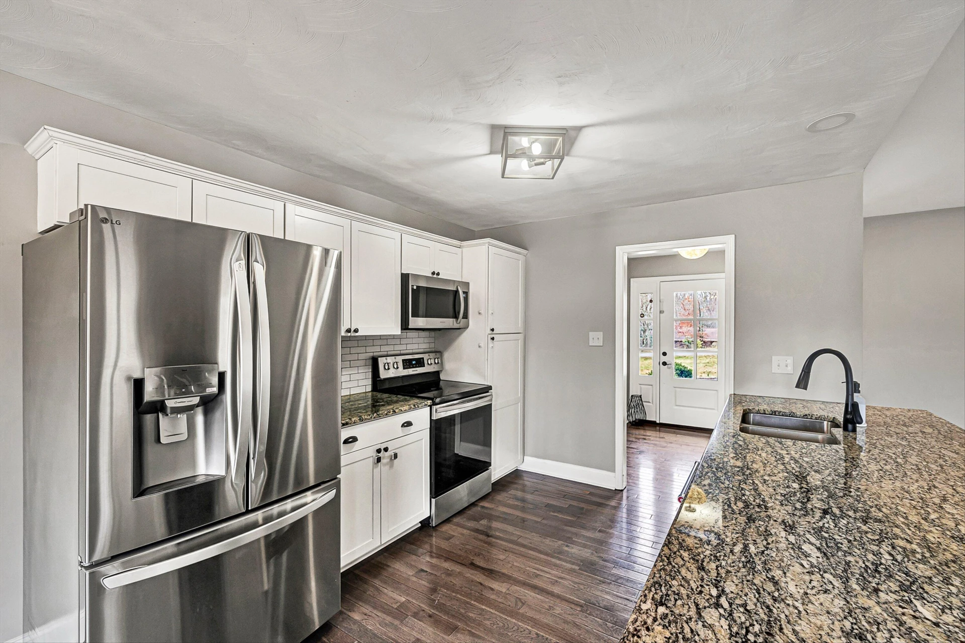 6124 Saddleridge CIR - Photo 21