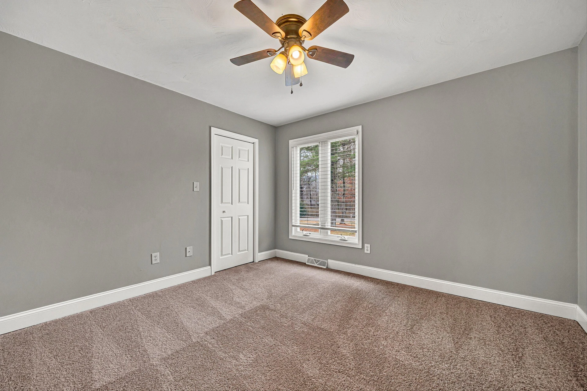6124 Saddleridge CIR - Photo 33