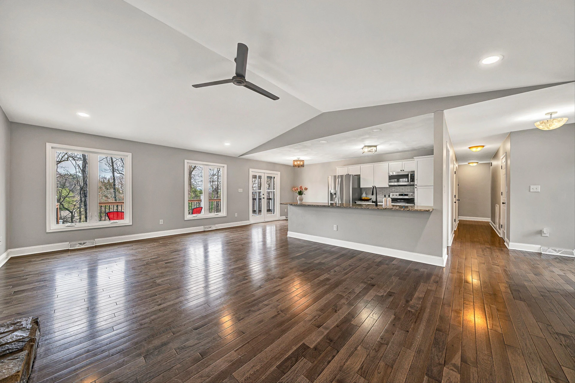 6124 Saddleridge CIR - Photo 11