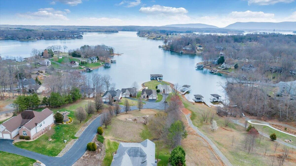 97 Lighthouse LN - Photo 101