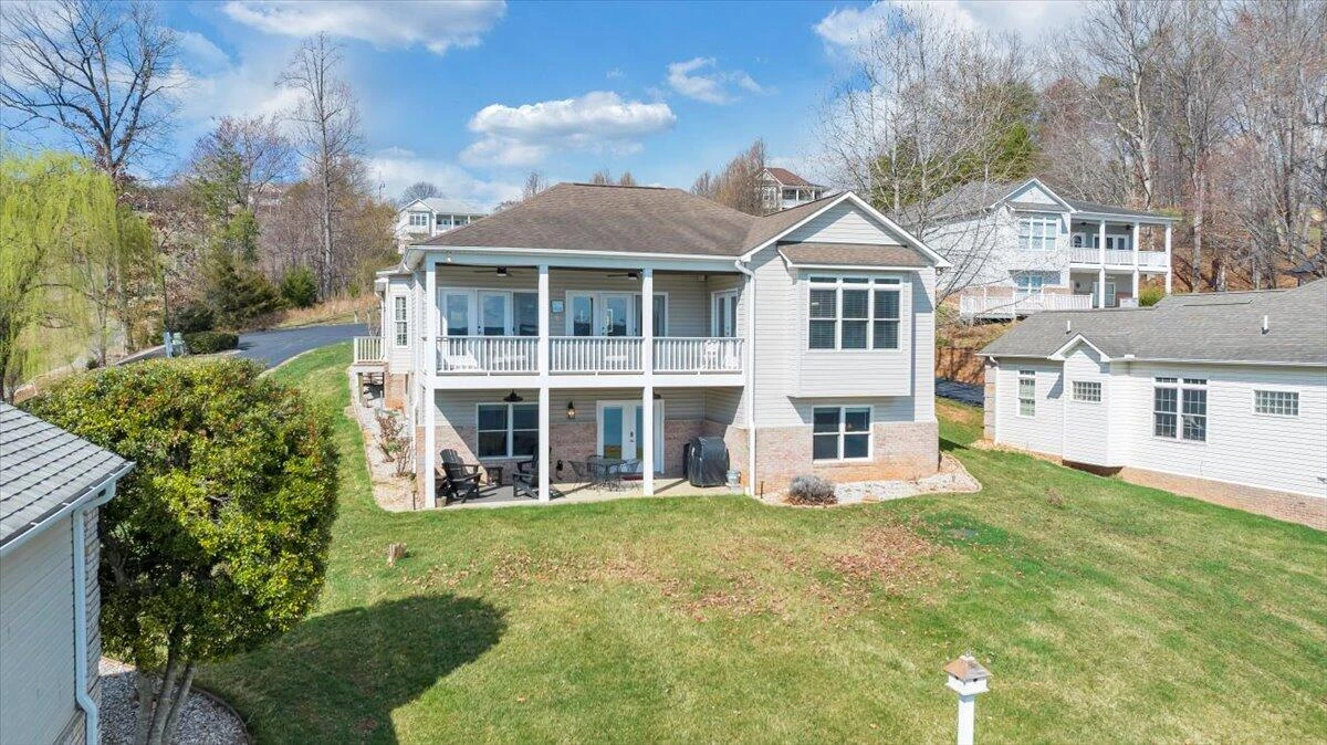 97 Lighthouse LN - Photo 2