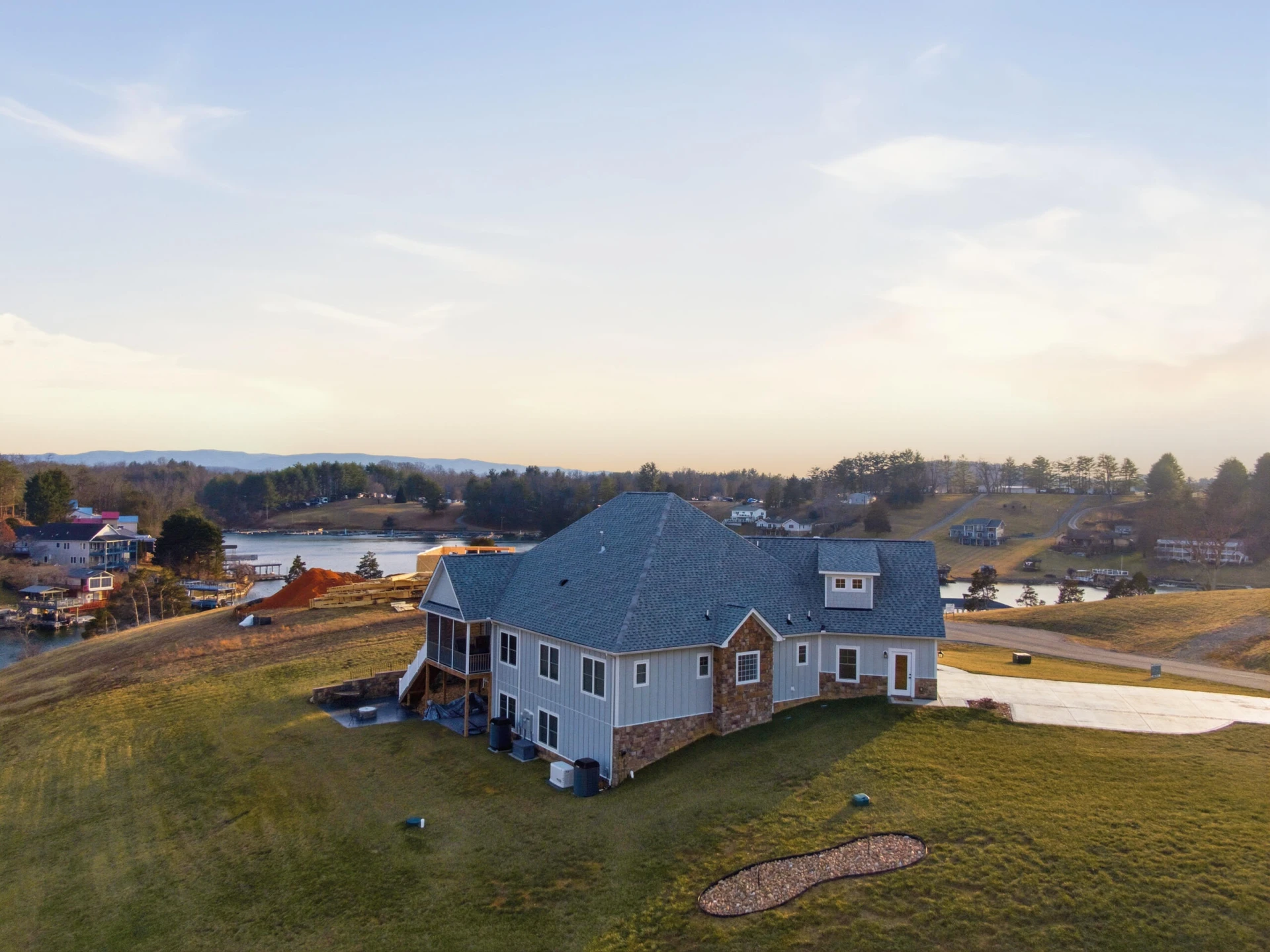 6671 Tanager LN - Photo 5