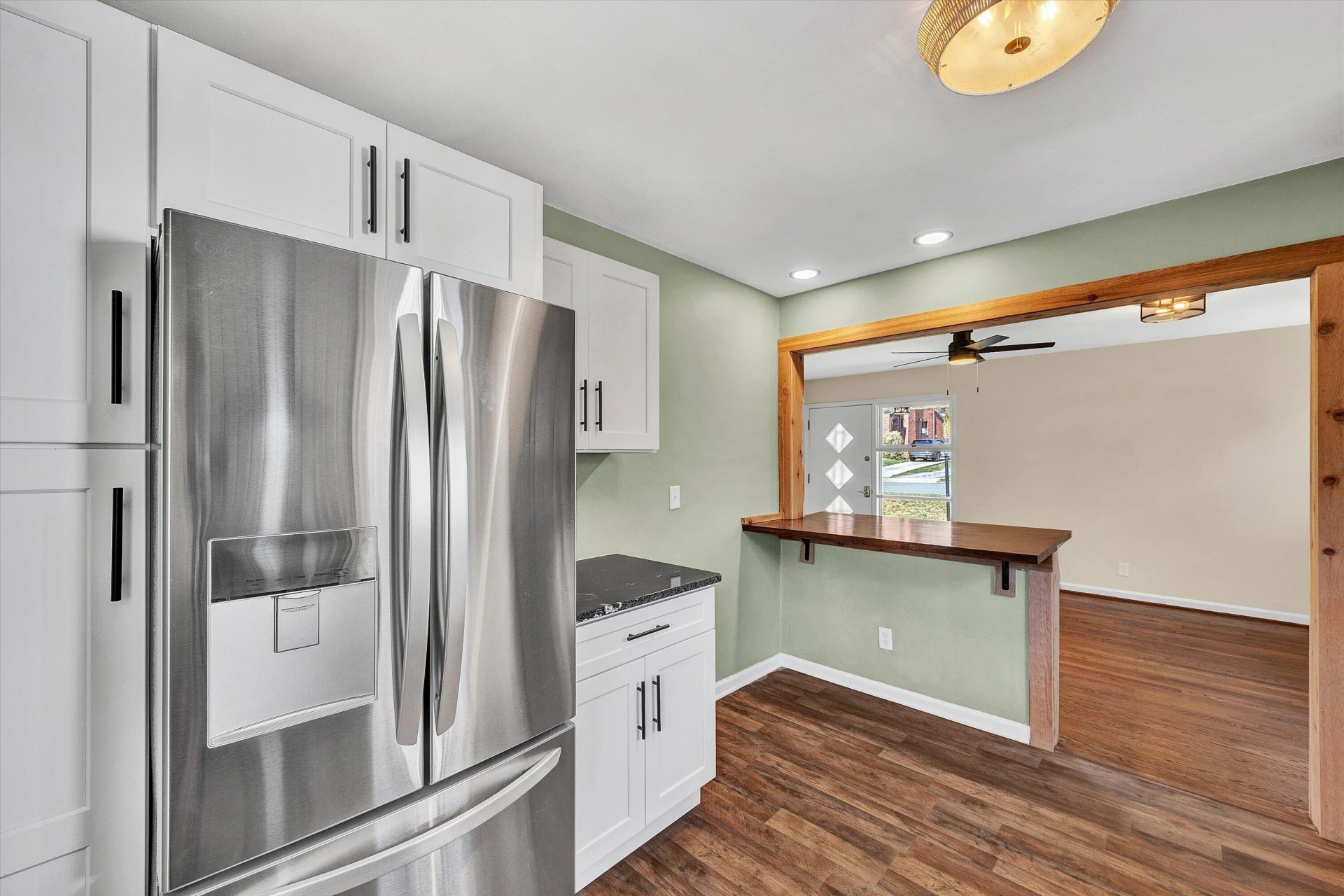 1210 Howbert AVE SW - Photo 15