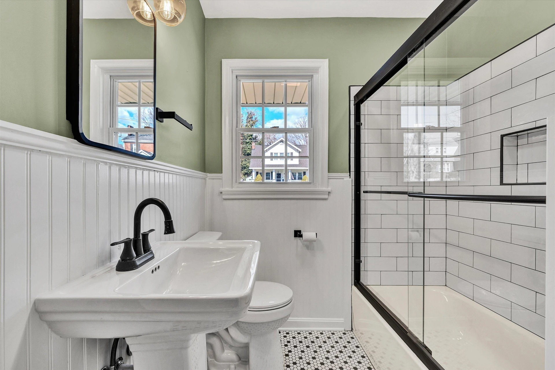 1210 Howbert AVE SW - Photo 18