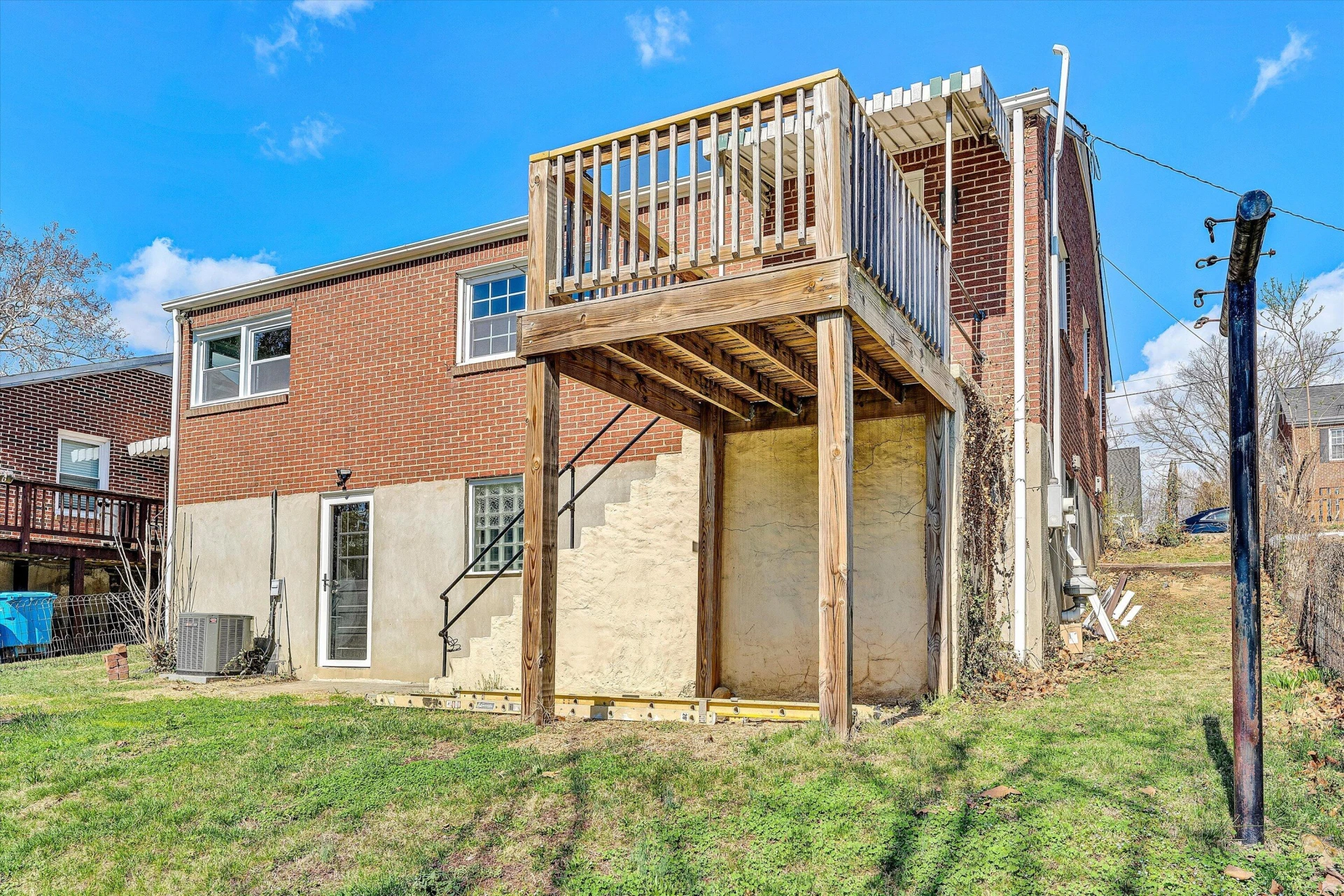 1210 Howbert AVE SW - Photo 32