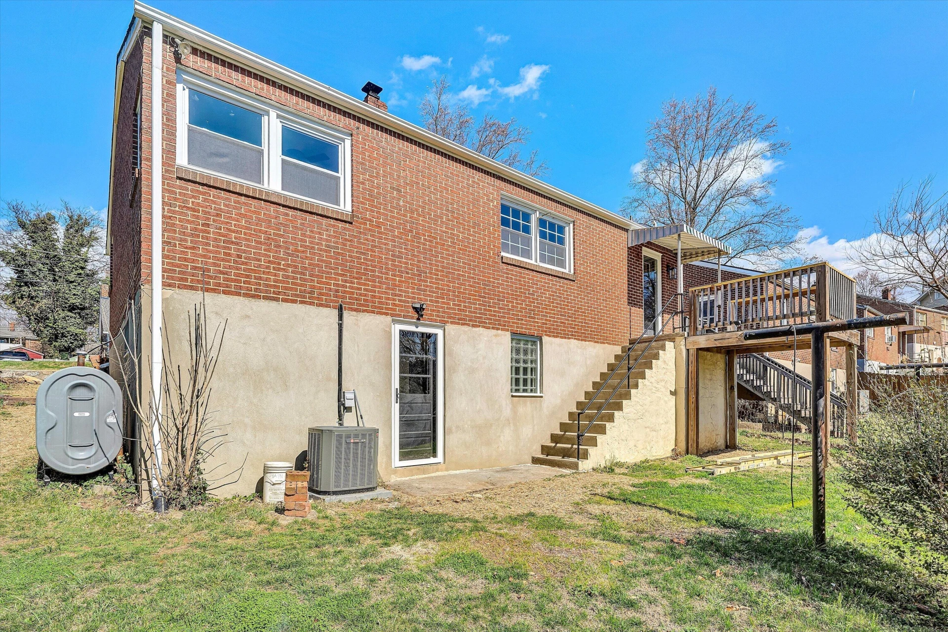 1210 Howbert AVE SW - Photo 35