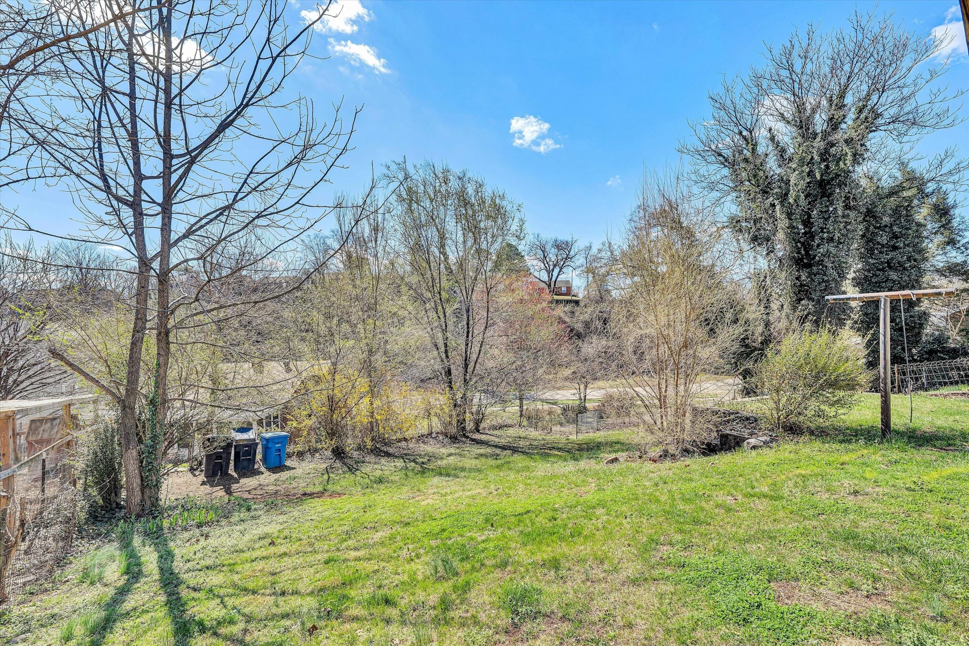 1210 Howbert AVE SW - Photo 36