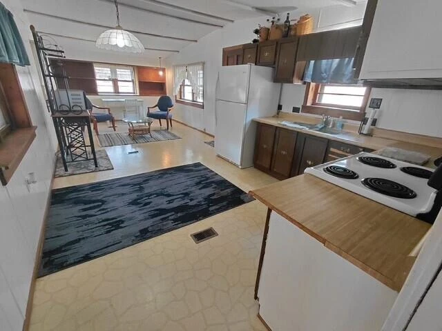 33 James River TER - Photo 14