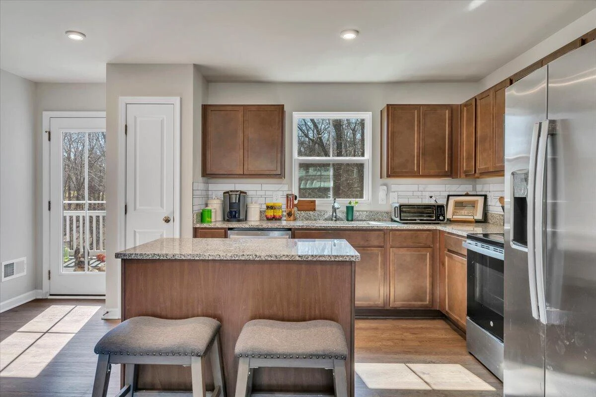 102 Ethan CT - Photo 13
