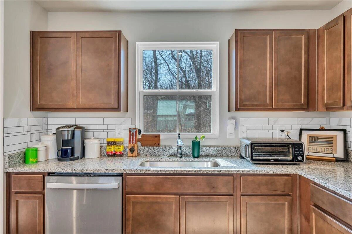 102 Ethan CT - Photo 14
