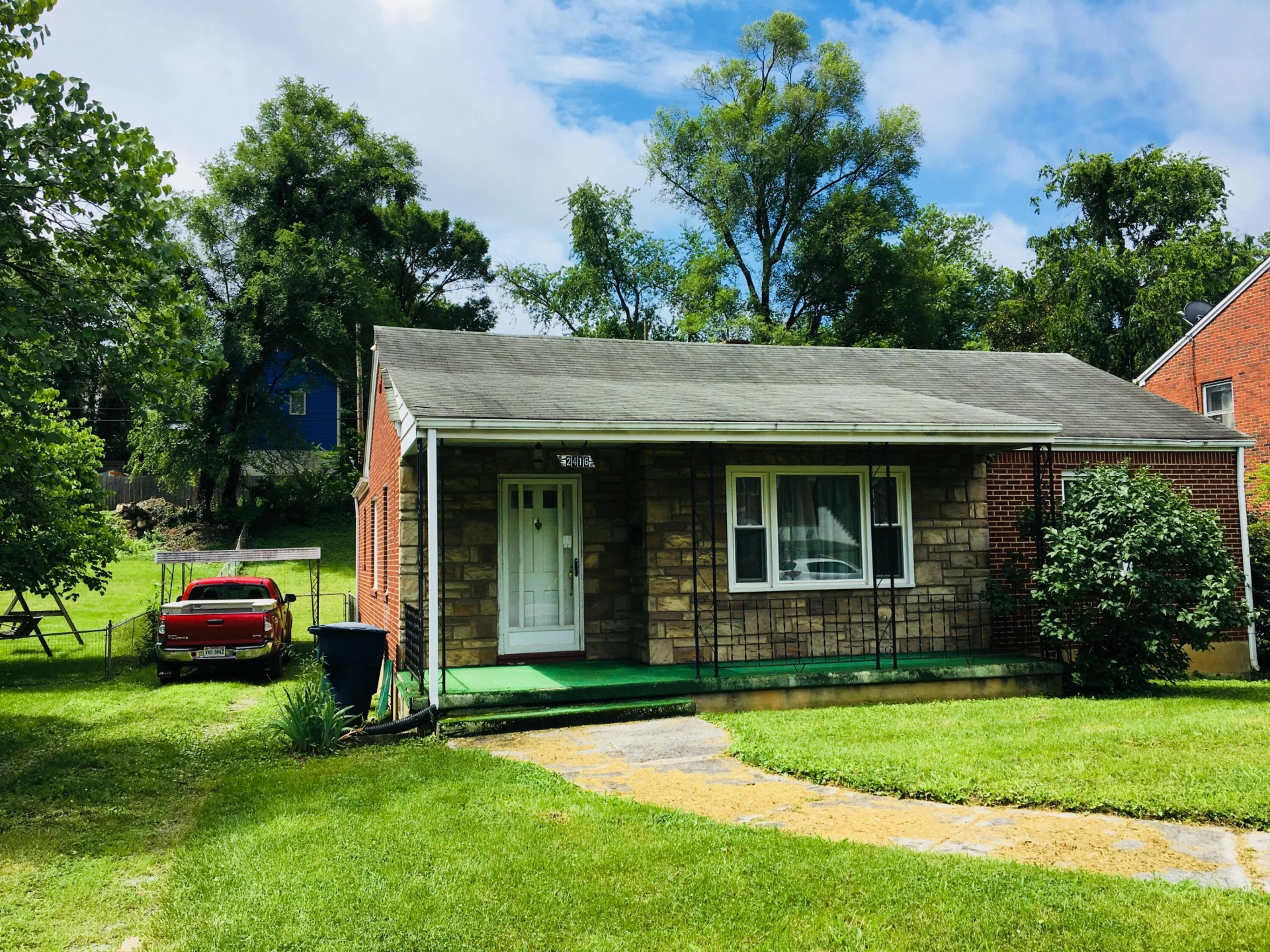 2416 Brandon AVE SW