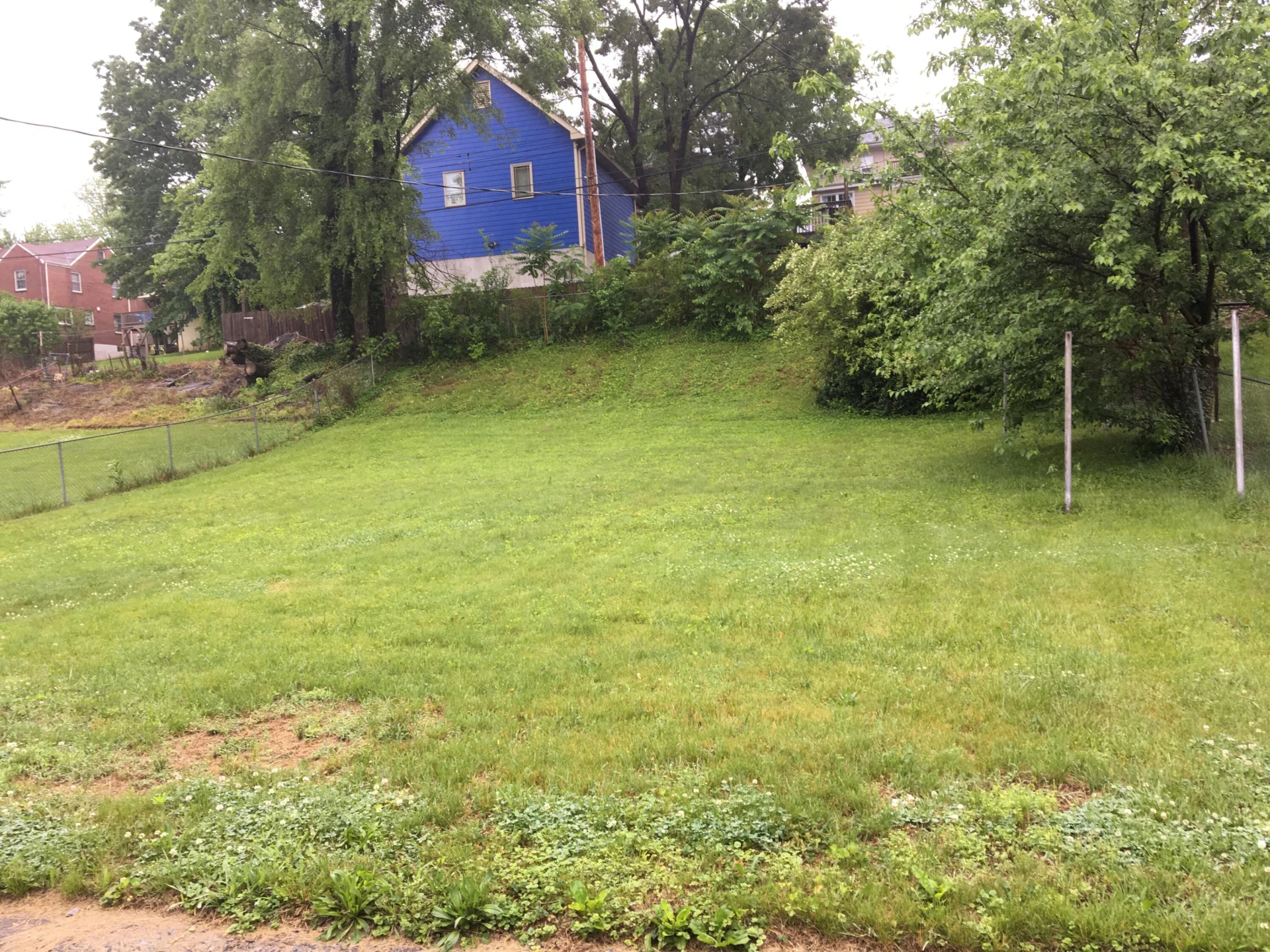 2416 Brandon AVE SW - Photo 3