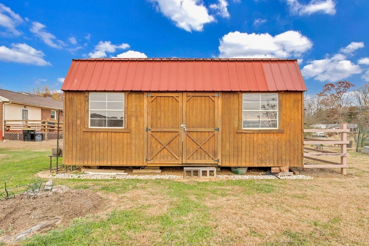 70 Vantage RD - Photo 35