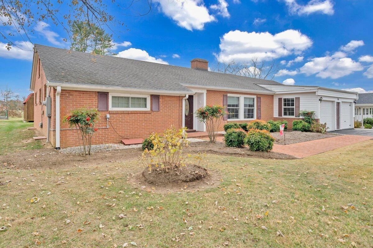 70 Vantage RD - Photo 4