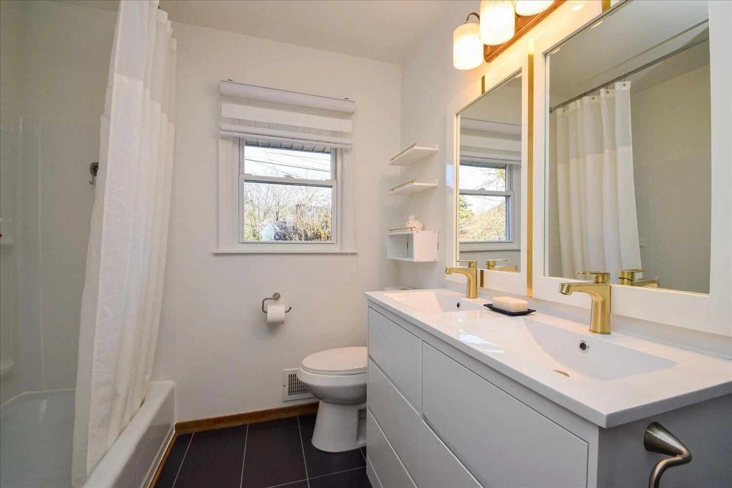 643 Fernwood DR - Photo 16
