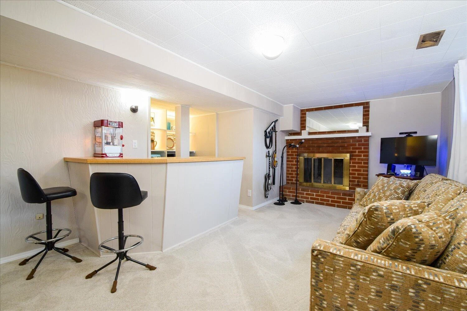643 Fernwood DR - Photo 19