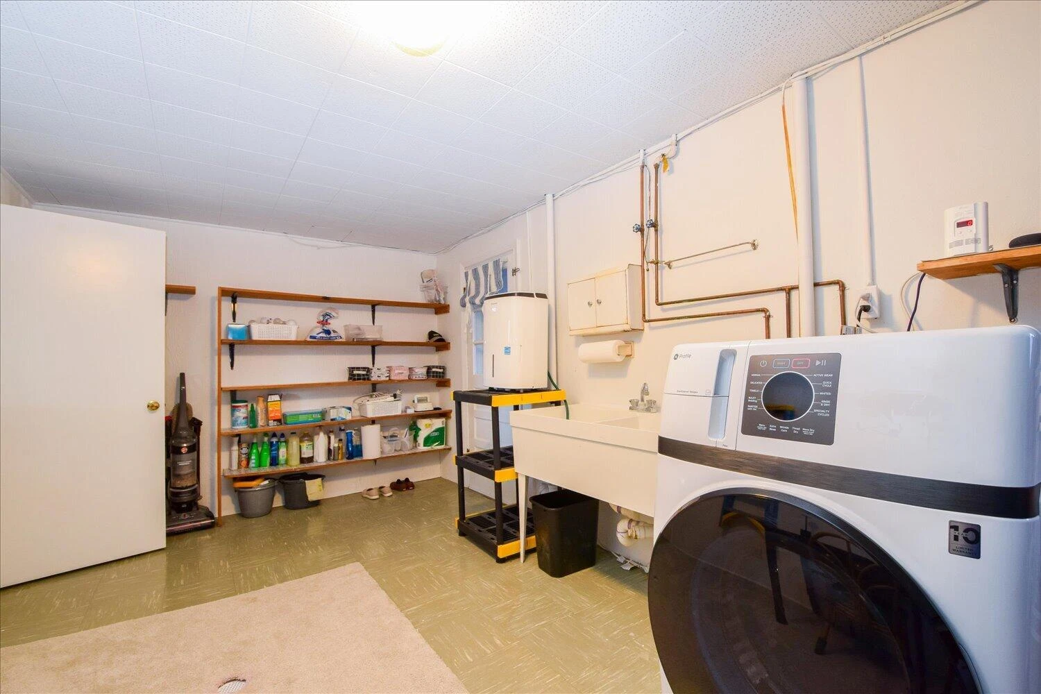 643 Fernwood DR - Photo 28