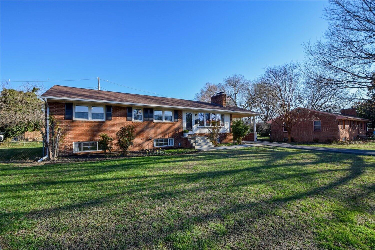 643 Fernwood DR - Photo 29