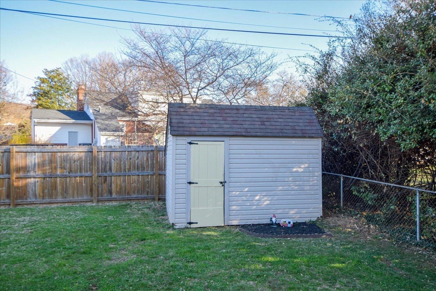643 Fernwood DR - Photo 40