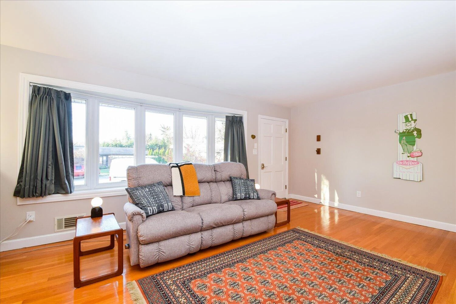 643 Fernwood DR - Photo 7