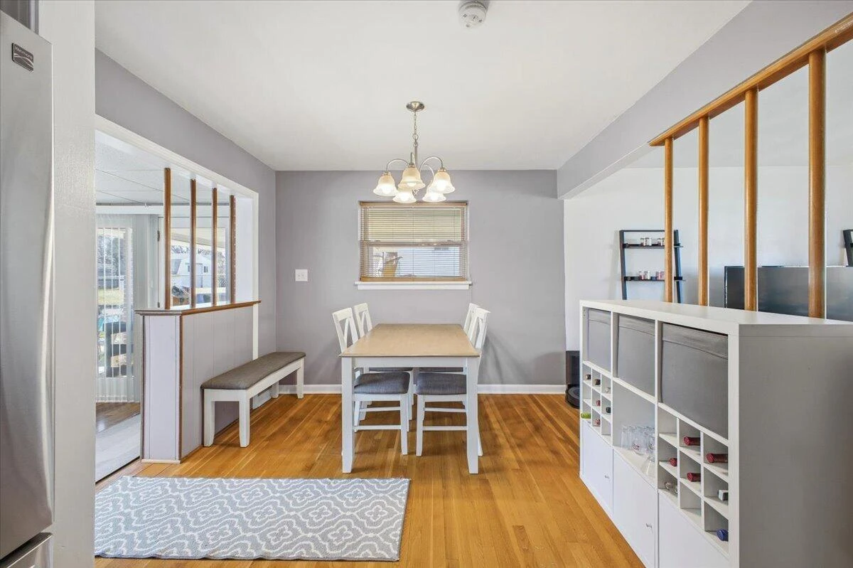 165 Oaklawn AVE NE - Photo 15