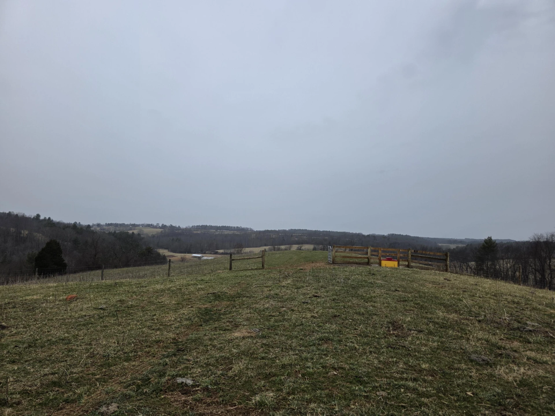 954 Island Creek DR - Photo 16