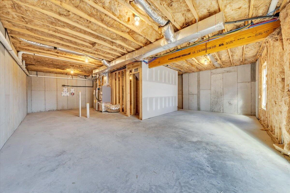 3715 Crescent Ridge DR SW - Photo 22