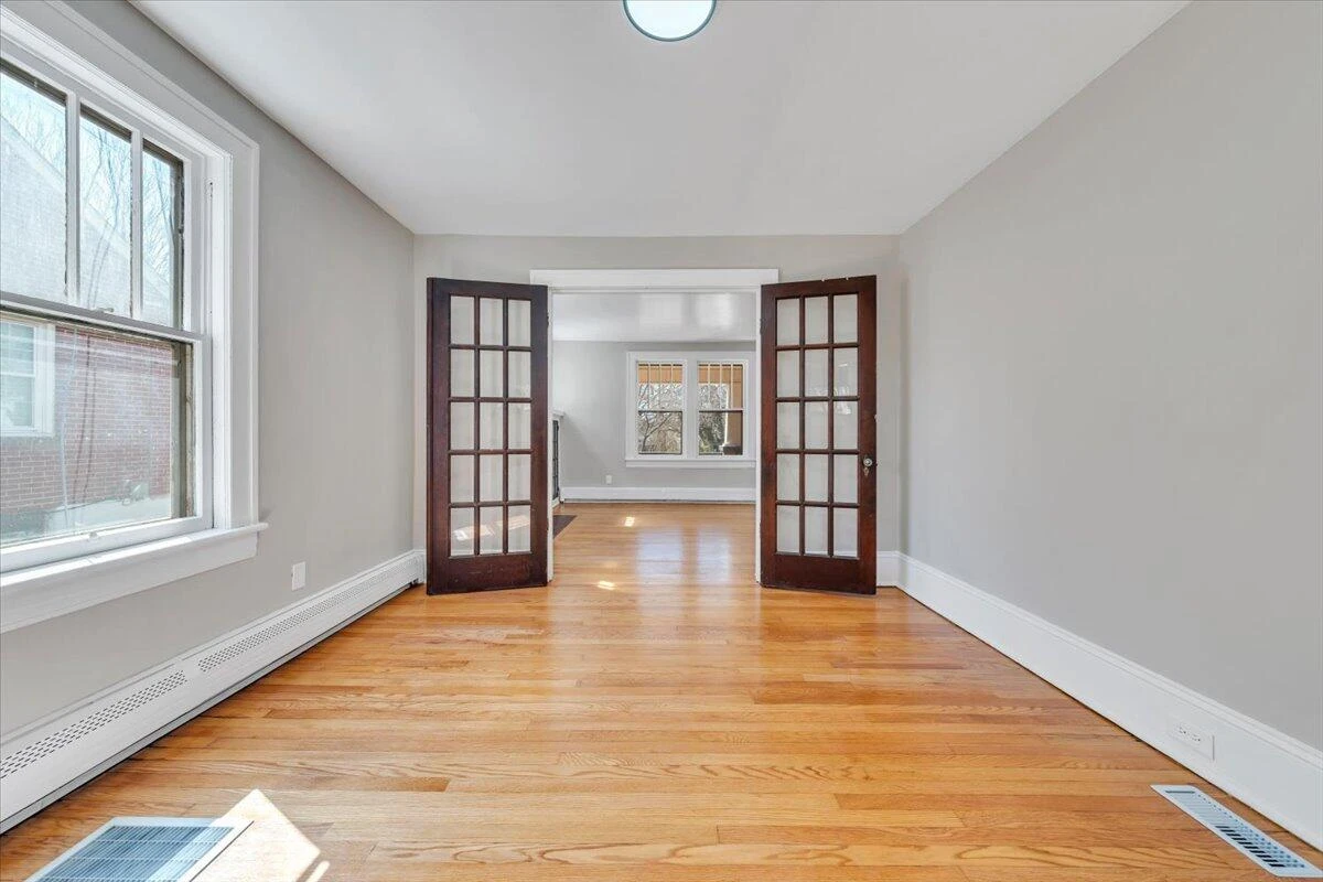 3219 Collingwood ST NE - Photo 17