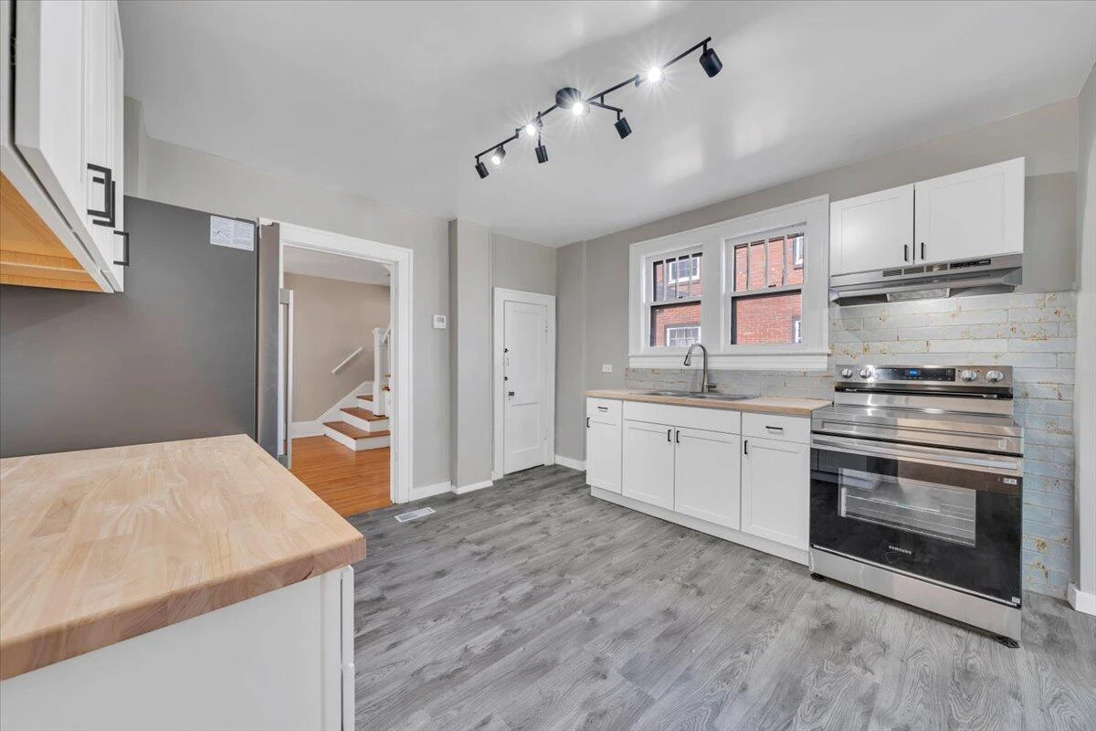 3219 Collingwood ST NE - Photo 24