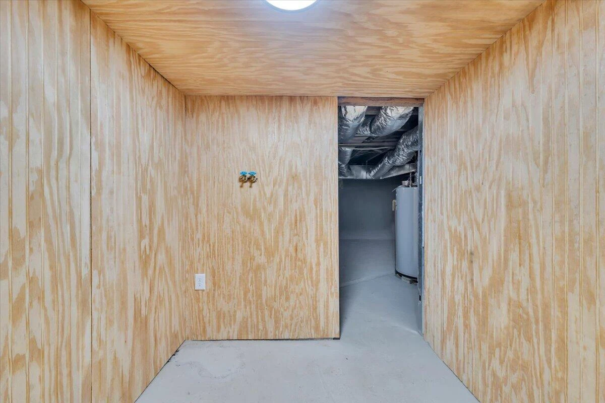 3219 Collingwood ST NE - Photo 46