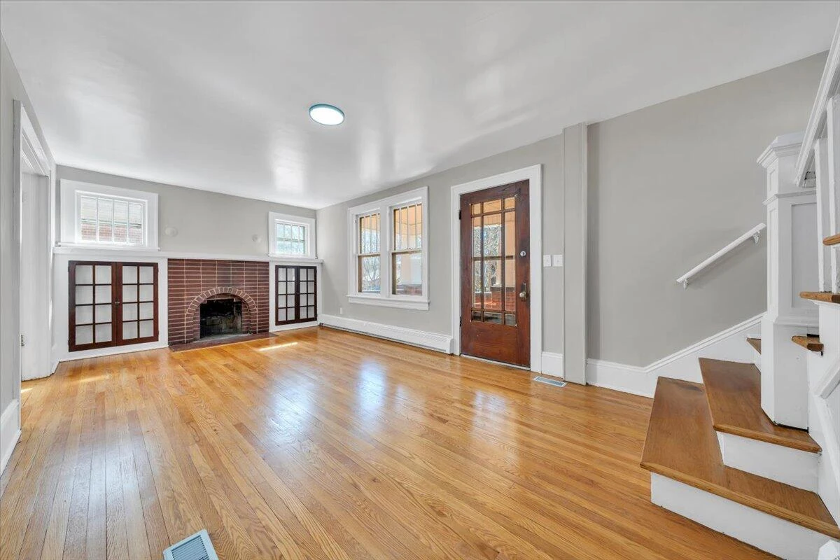 3219 Collingwood ST NE - Photo 12