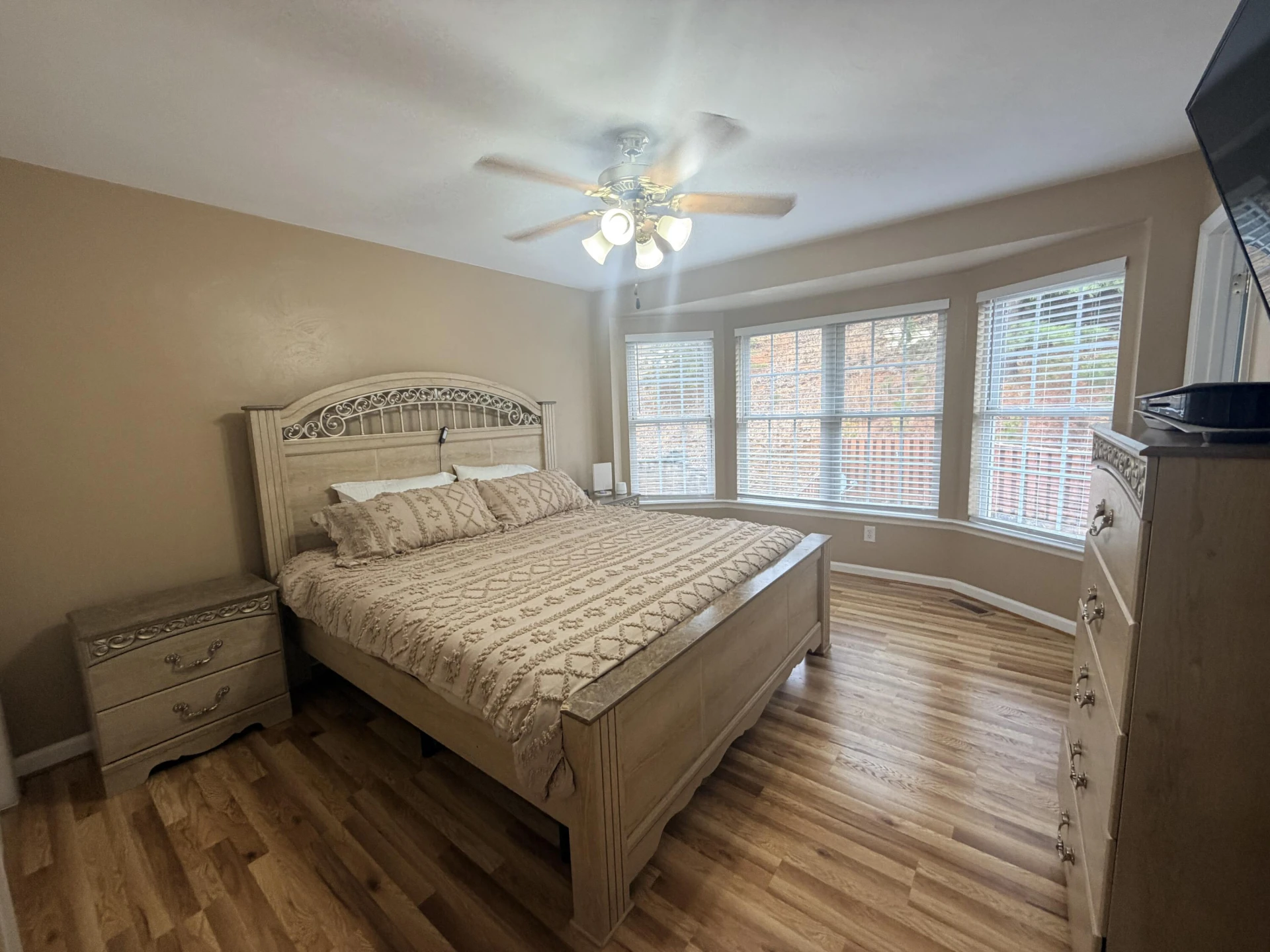 4869 Horseman DR NE - Photo 8