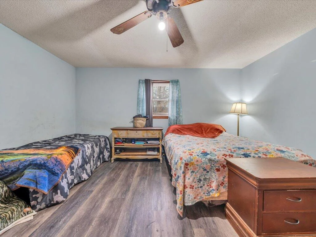 1136 S County Line RD - Photo 19