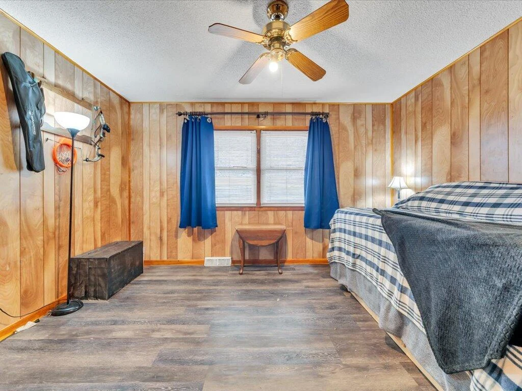 1136 S County Line RD - Photo 24