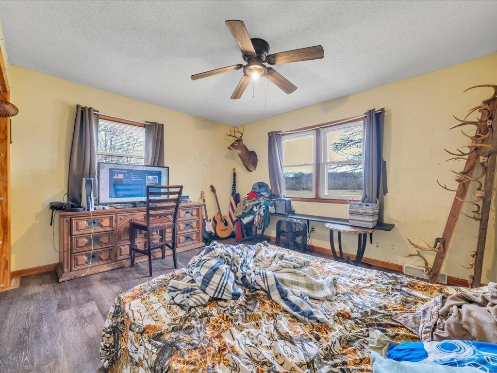 1136 S County Line RD - Photo 27