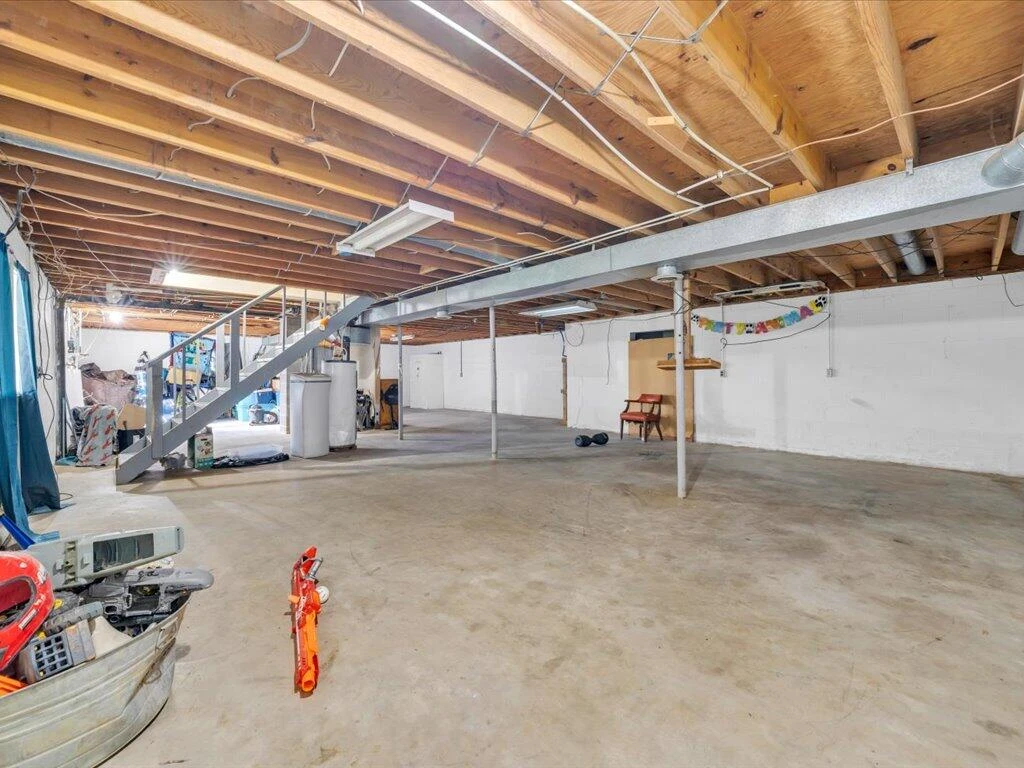 1136 S County Line RD - Photo 37