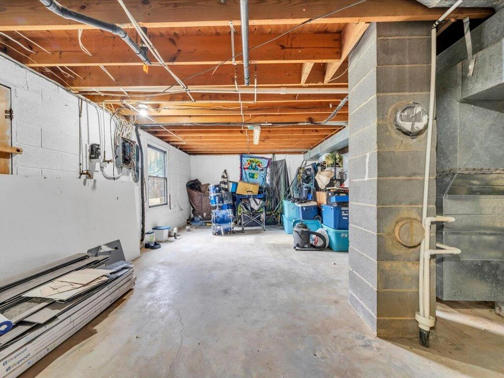1136 S County Line RD - Photo 40