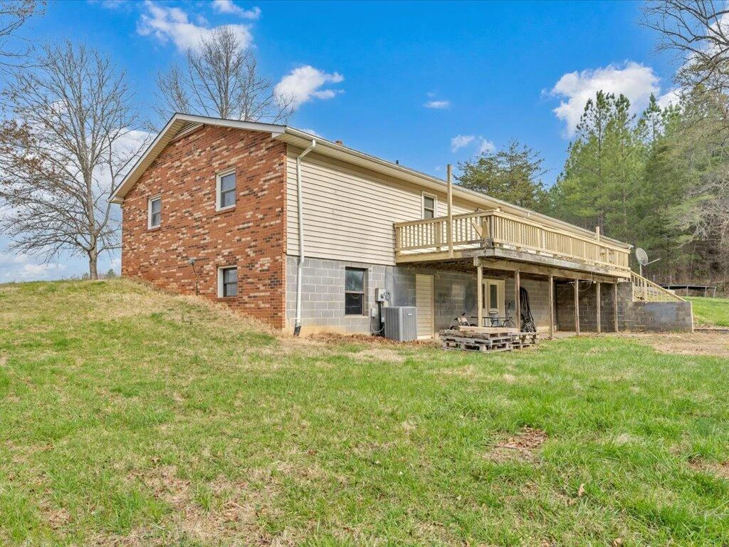 1136 S County Line RD - Photo 44