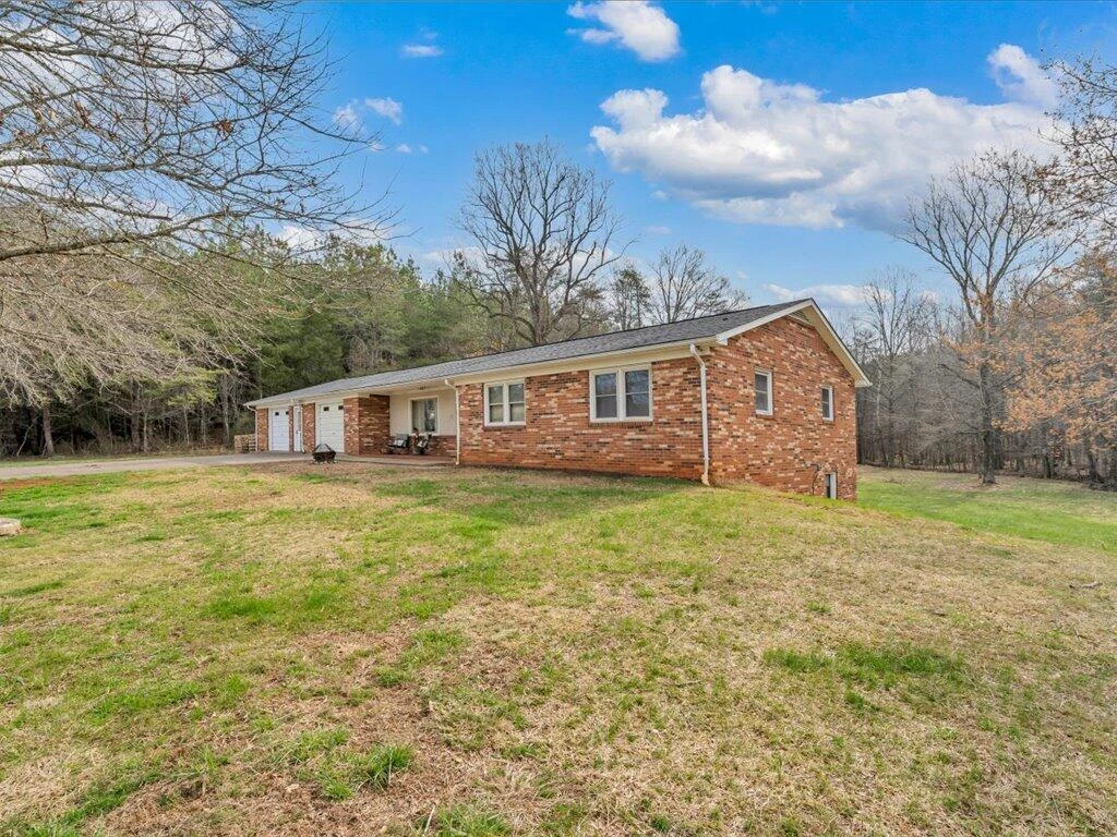 1136 S County Line RD - Photo 52