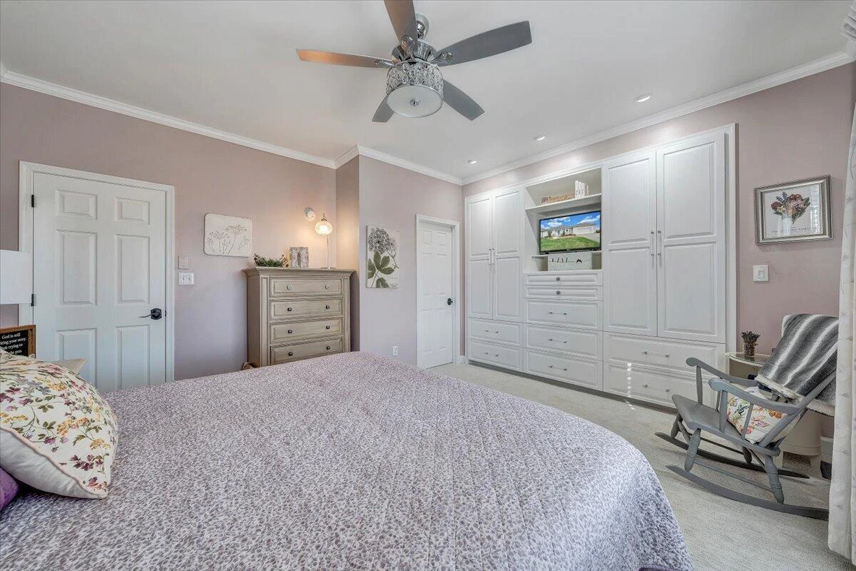 2302 Lake Retreat RD - Photo 23