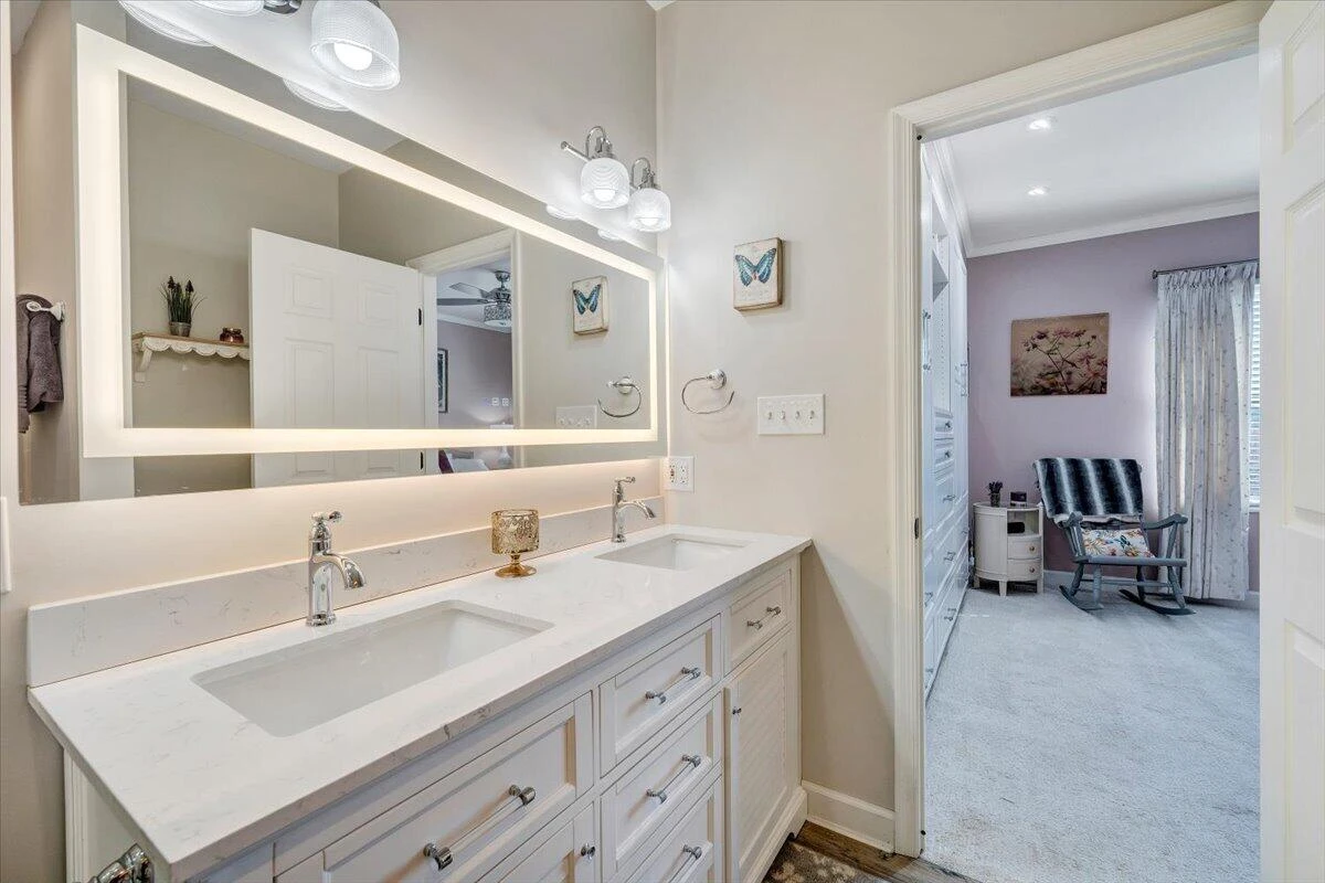 2302 Lake Retreat RD - Photo 25