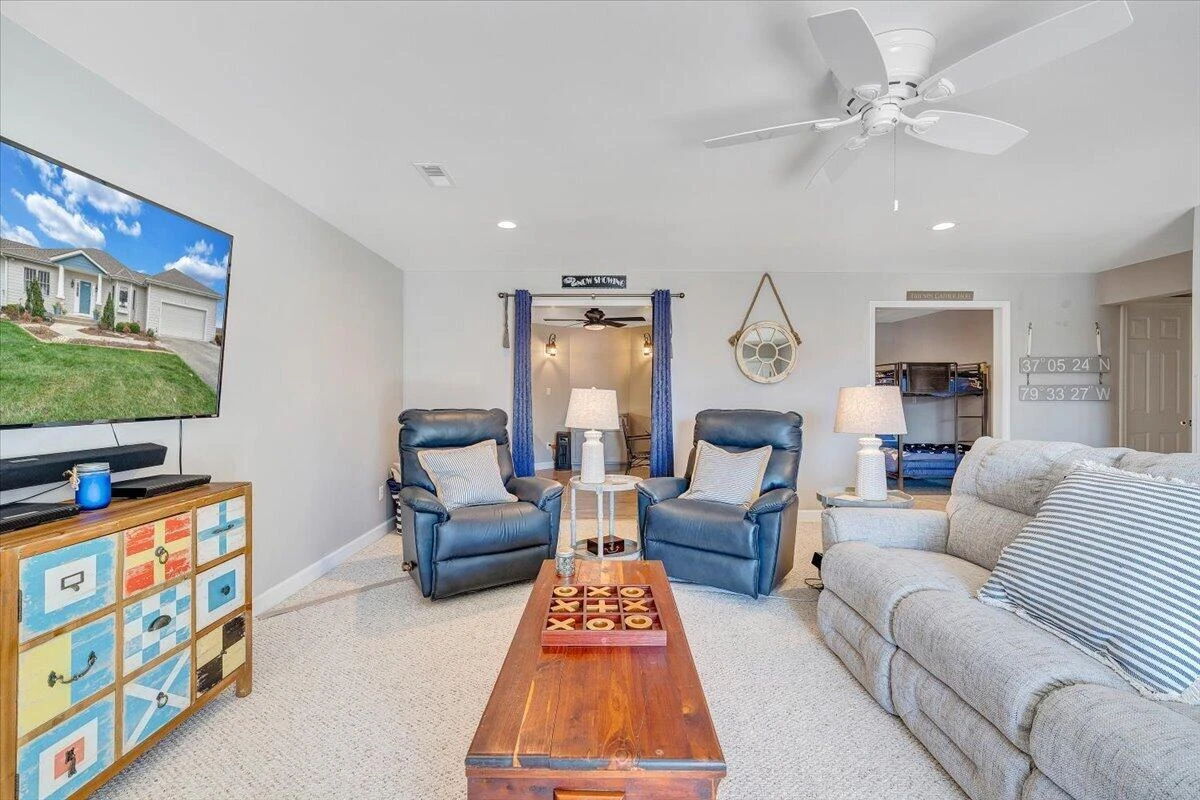 2302 Lake Retreat RD - Photo 32