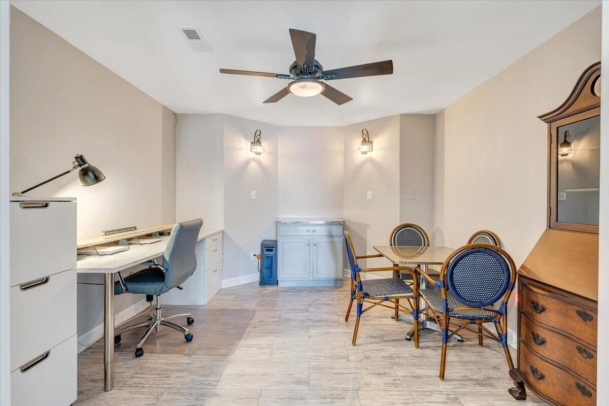 2302 Lake Retreat RD - Photo 38