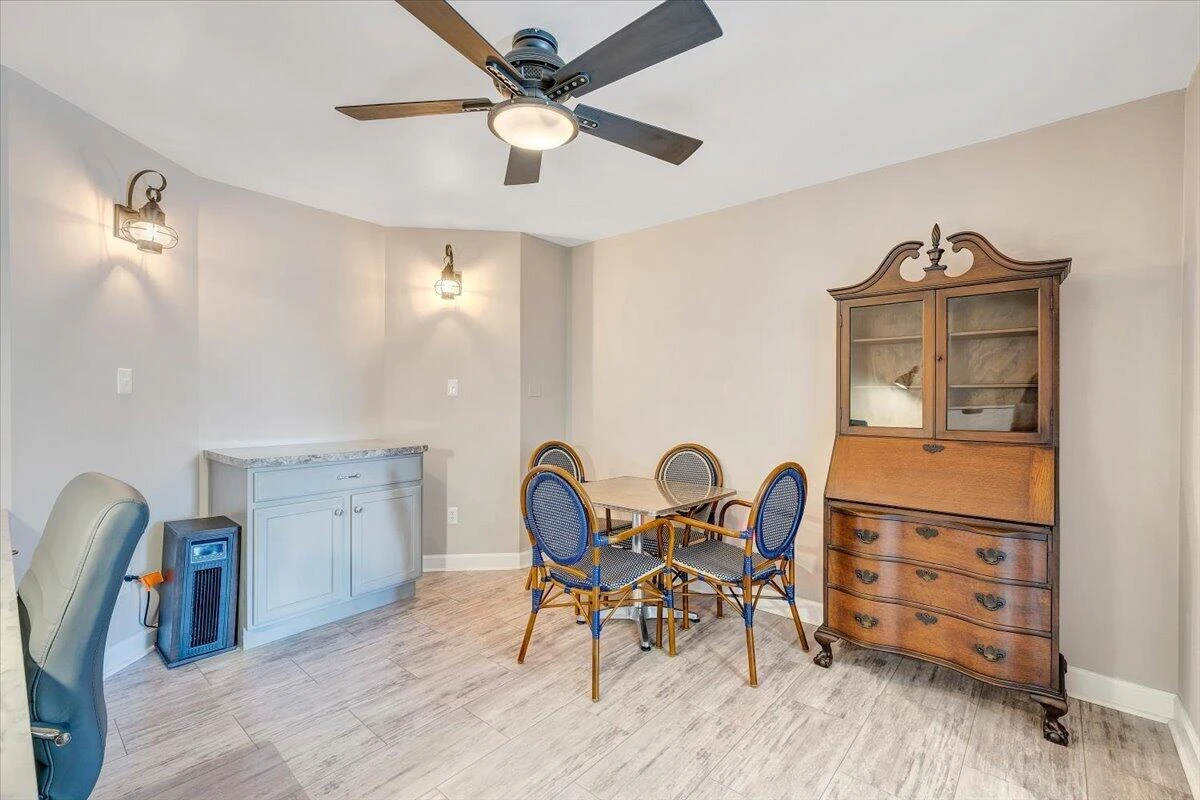 2302 Lake Retreat RD - Photo 39