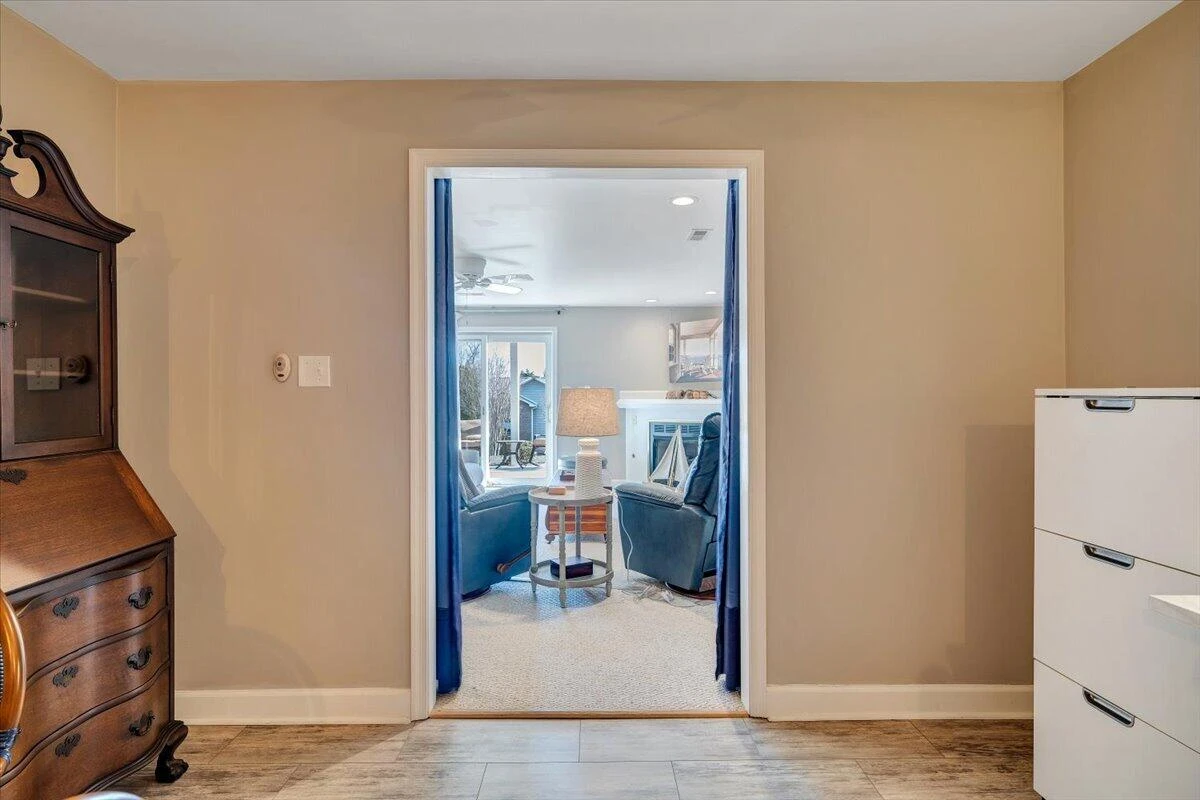 2302 Lake Retreat RD - Photo 41