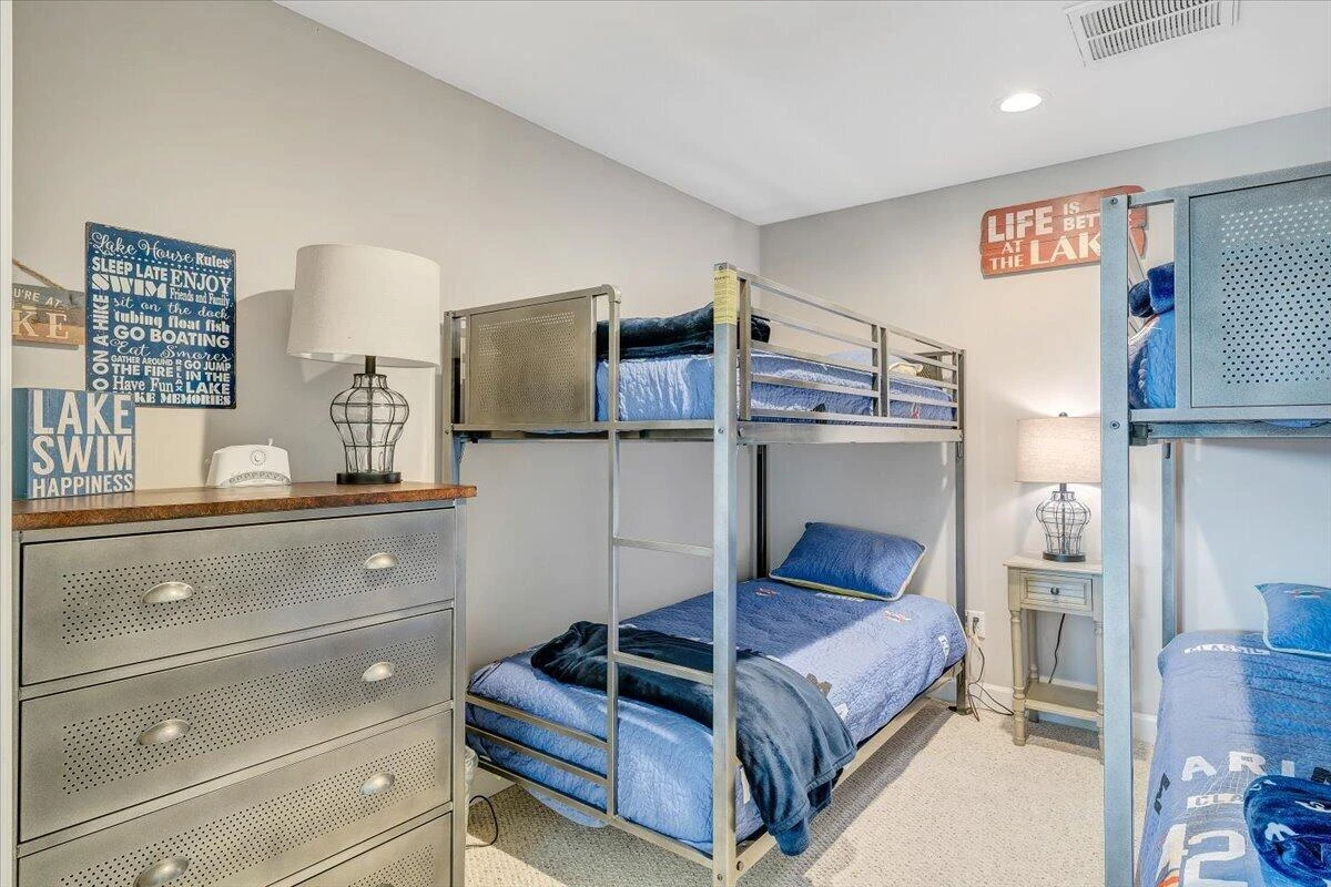 2302 Lake Retreat RD - Photo 43