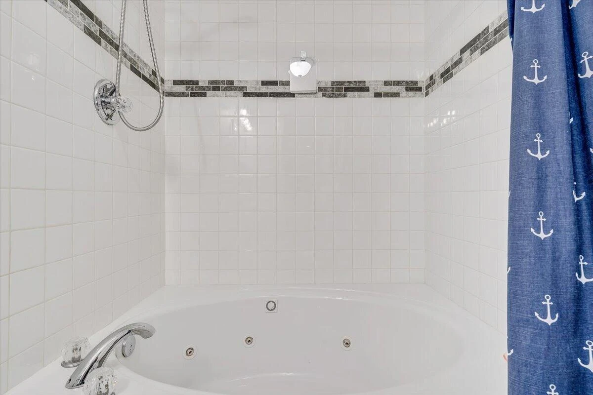 2302 Lake Retreat RD - Photo 49